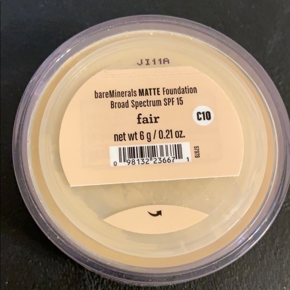 NEW/ sealed FAIR MATTE foundation SPF 15 - Picture 2 of 5